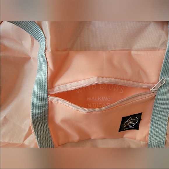 🛍️ FREE W/ ANY PURCHASE! - Picture 5 of 5